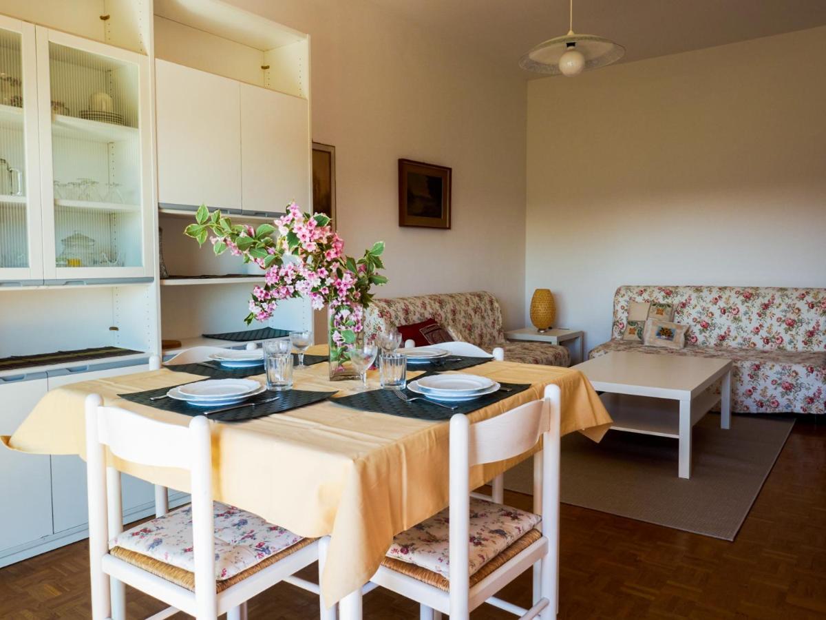Appartamento Anna Desenzano del Garda Exterior foto